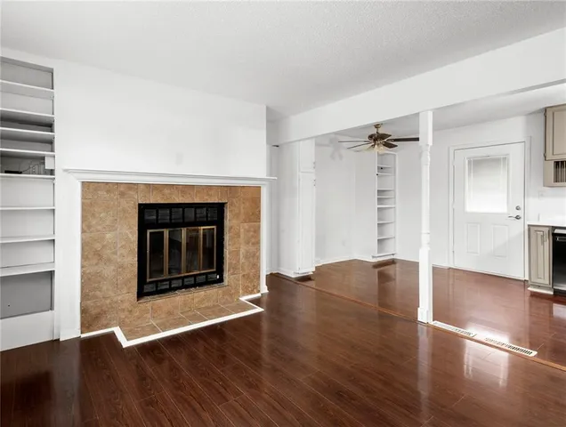 $220,000 | 20108 East 12th Terrace South, Independence, MO 64057