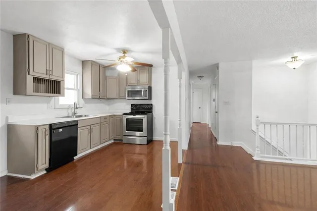 $220,000 | 20108 East 12th Terrace South, Independence, MO 64057