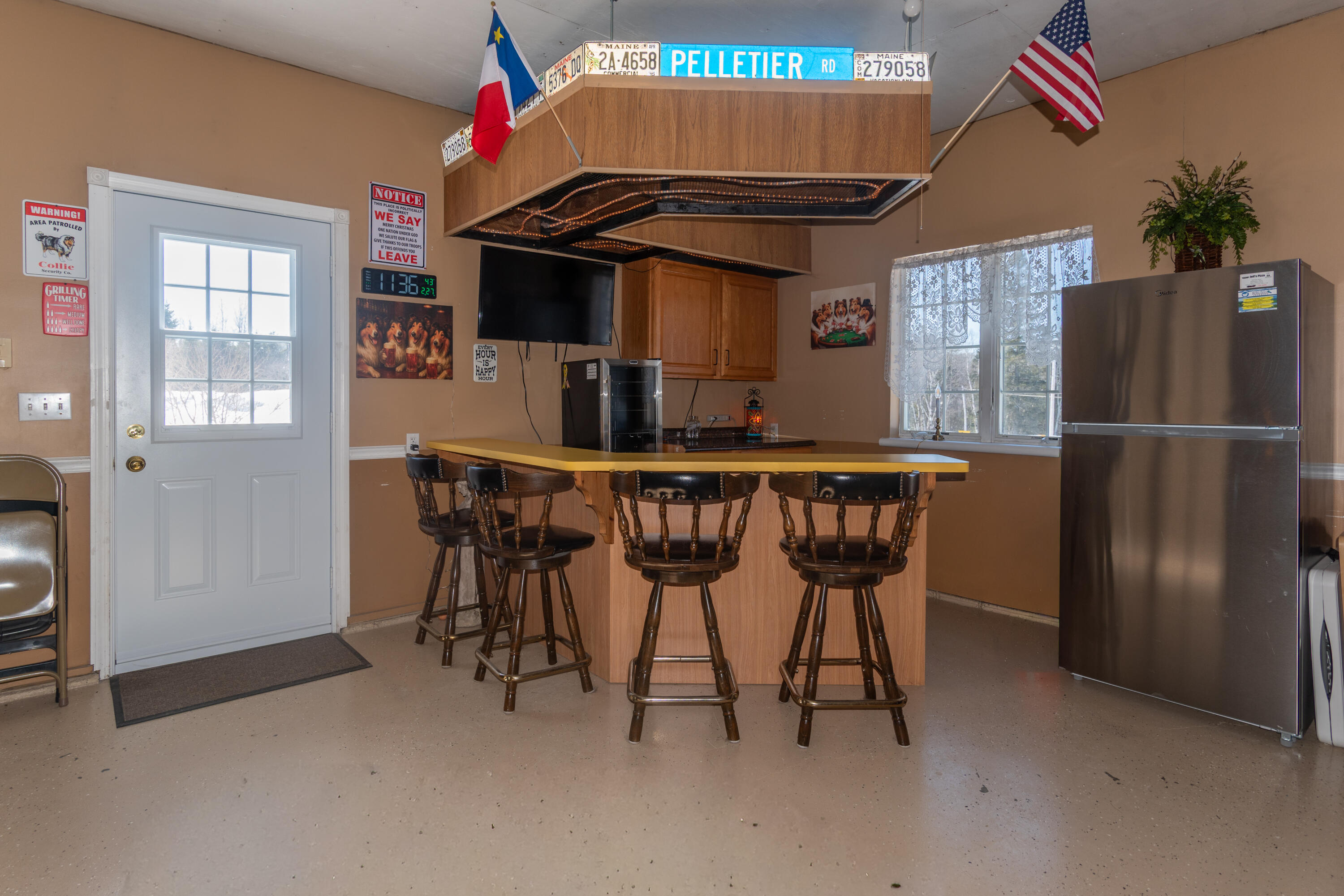 222 Gagnon Road Madawaska, ME 04756 - Photo 46 of 58 Garage bar