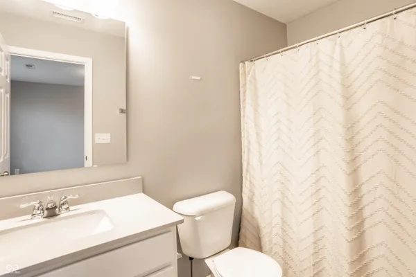 $1,950 | 3123 Bolton Square Boulevard, Indianapolis, IN 46222