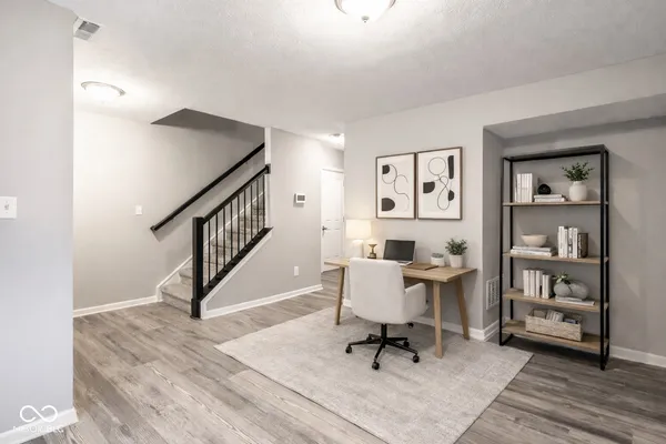 $1,950 | 3123 Bolton Square Boulevard, Indianapolis, IN 46222