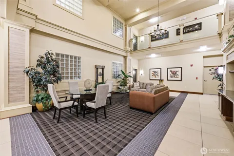 $899,000 | 8850 Redmond-Woodinville Road Northeast, Unit 301, Redmond, WA 98052