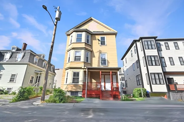 $3,400 | 4 Burton Avenue, Unit 3, Boston, MA 02119