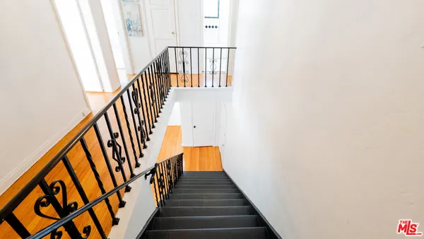 $2,995 | 6336 Orange Street, Unit 5, Los Angeles, CA 90048