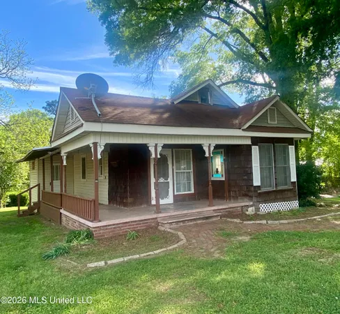 $79,500 | 209 West Cayuga Street, Crystal Springs, MS 39059