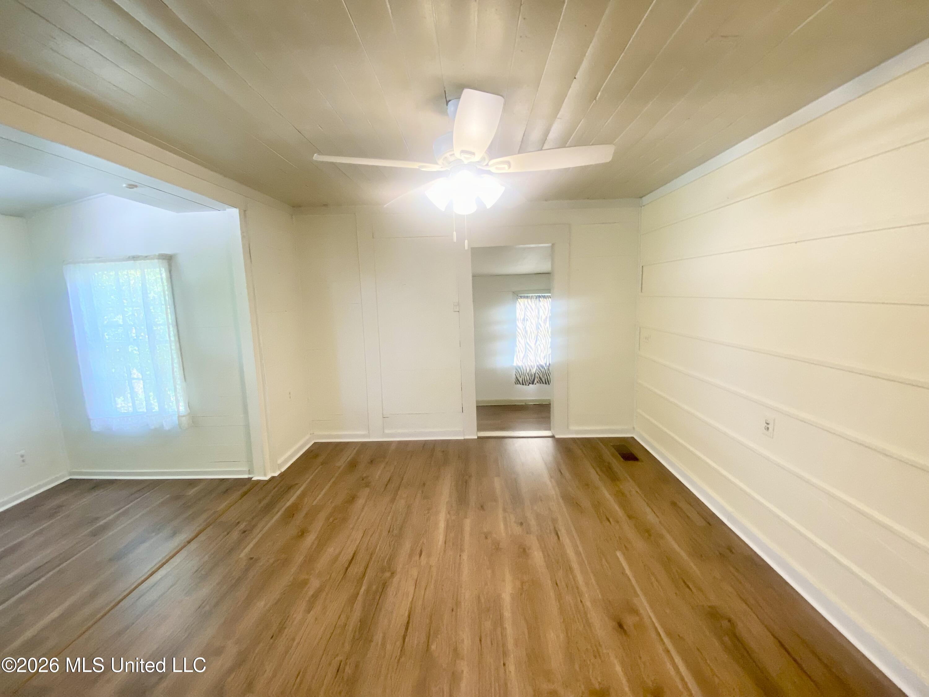 209 West Cayuga Street Crystal Springs, MS 39059 - Photo 24 of 35 IMG_5376