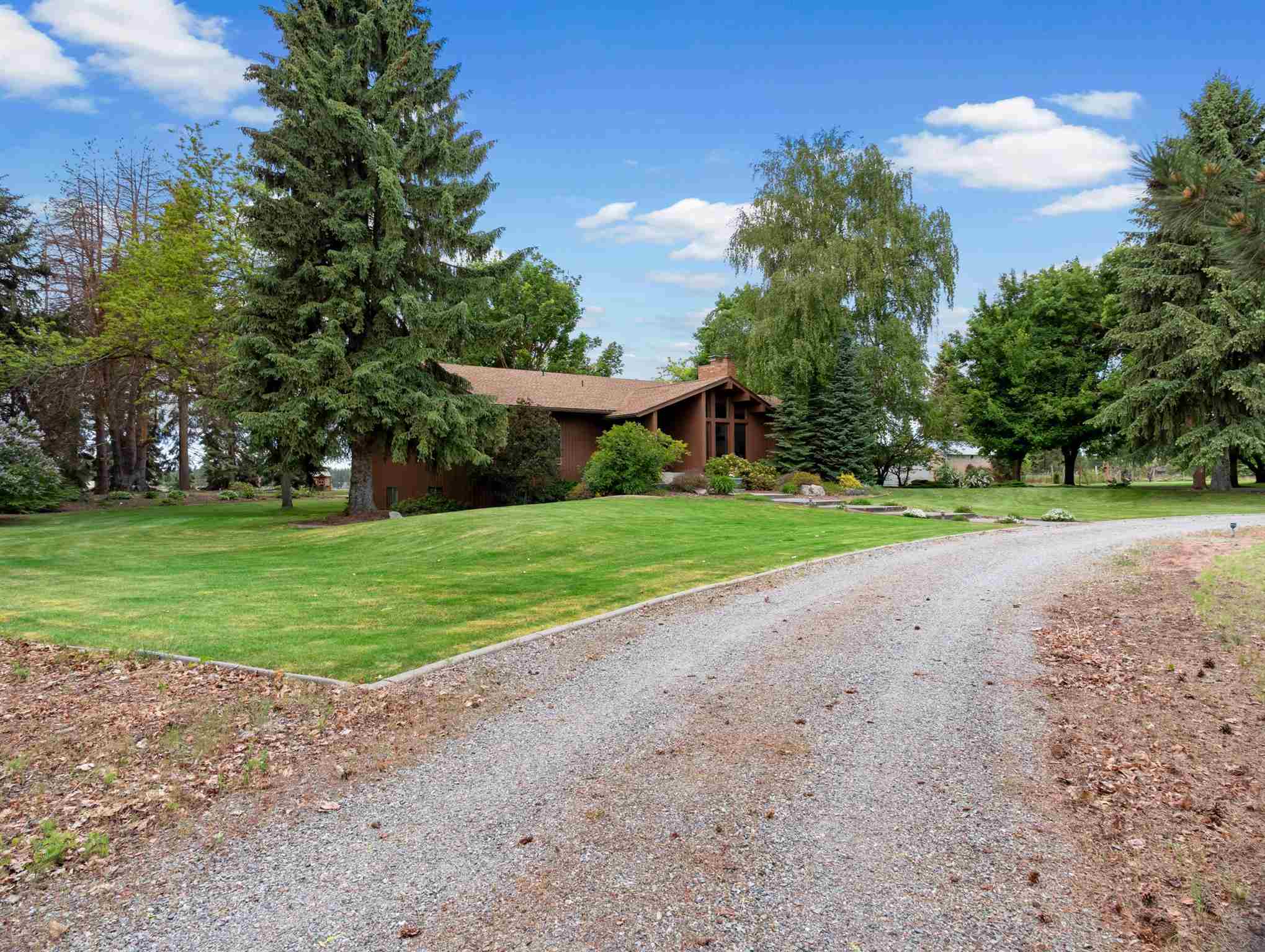 9110 South Crestview Road Spokane, WA 99224 - Photo 4 of 46