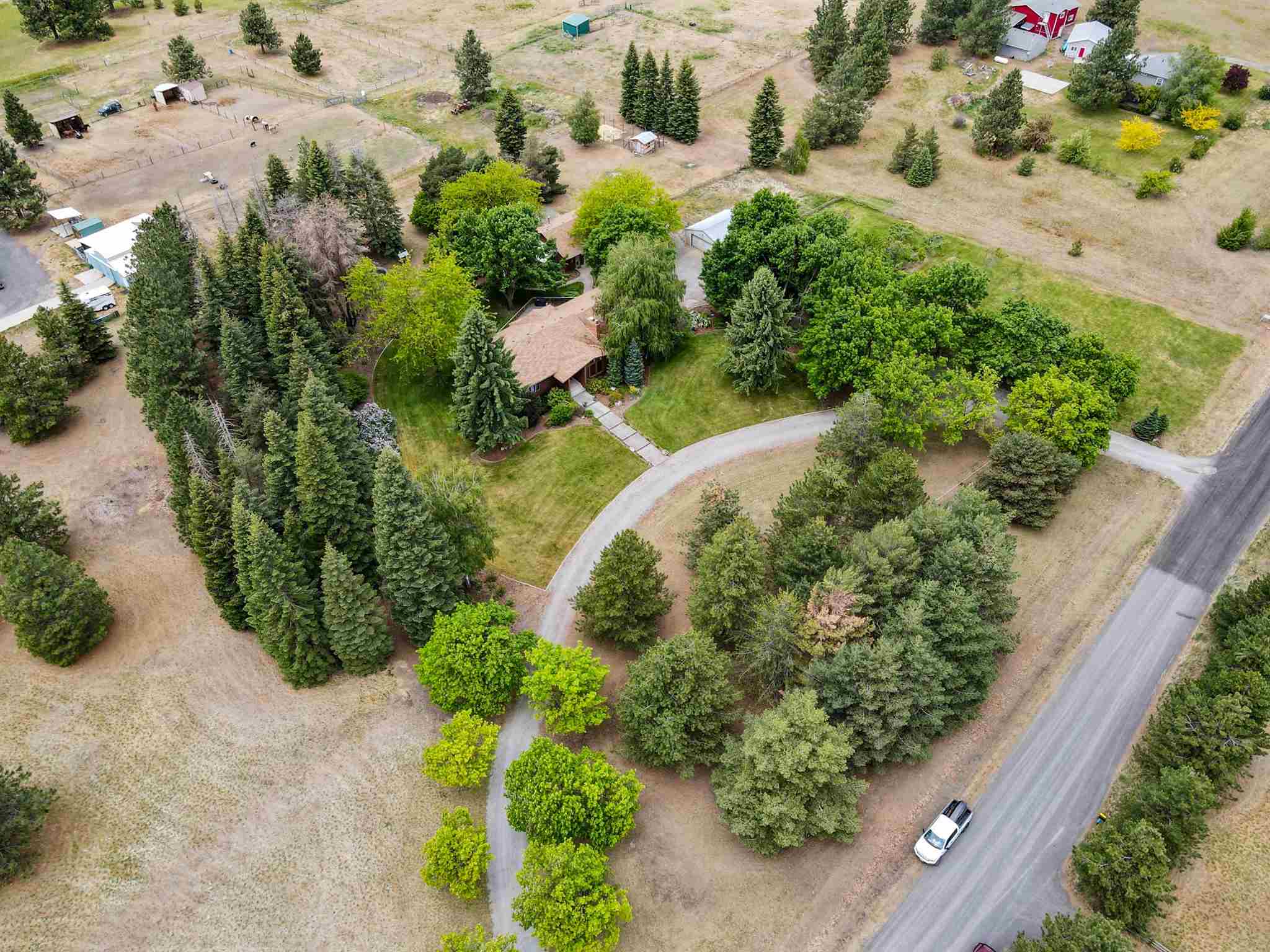 9110 South Crestview Road Spokane, WA 99224 - Photo 42 of 46