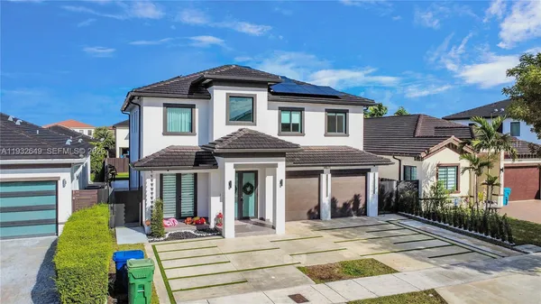 $1,300,000 | 14671 Southwest 20th Street, Miami, FL 33175