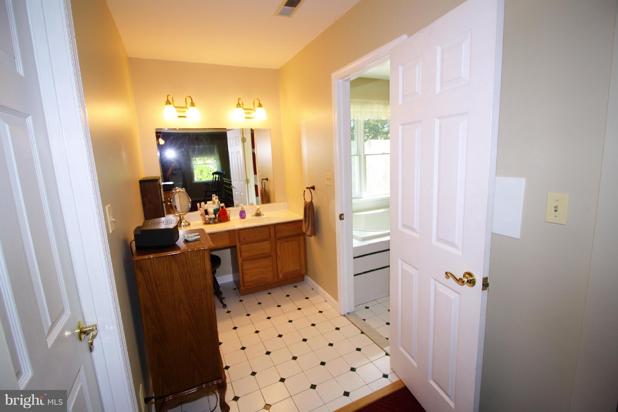 1155 Quarry Road Pylesville, MD 21132 - Photo 23 of 35 Bath (Master)