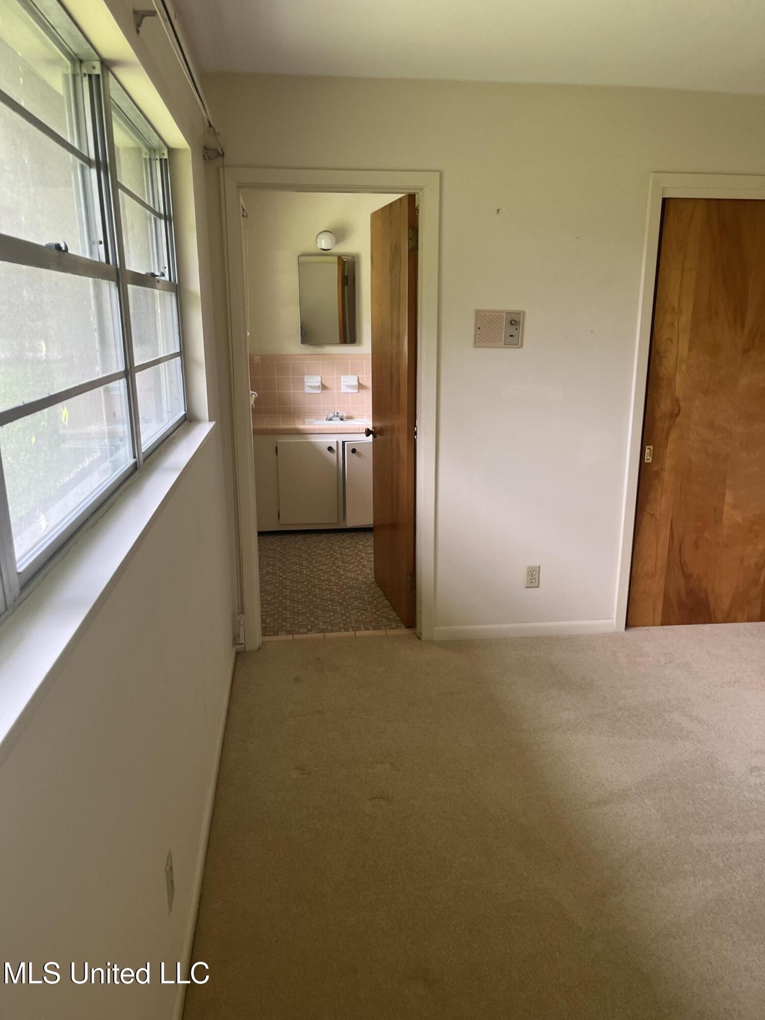 2500 Orleans Road Biloxi, MS 39531 - Photo 22 of 24 IMG_6973