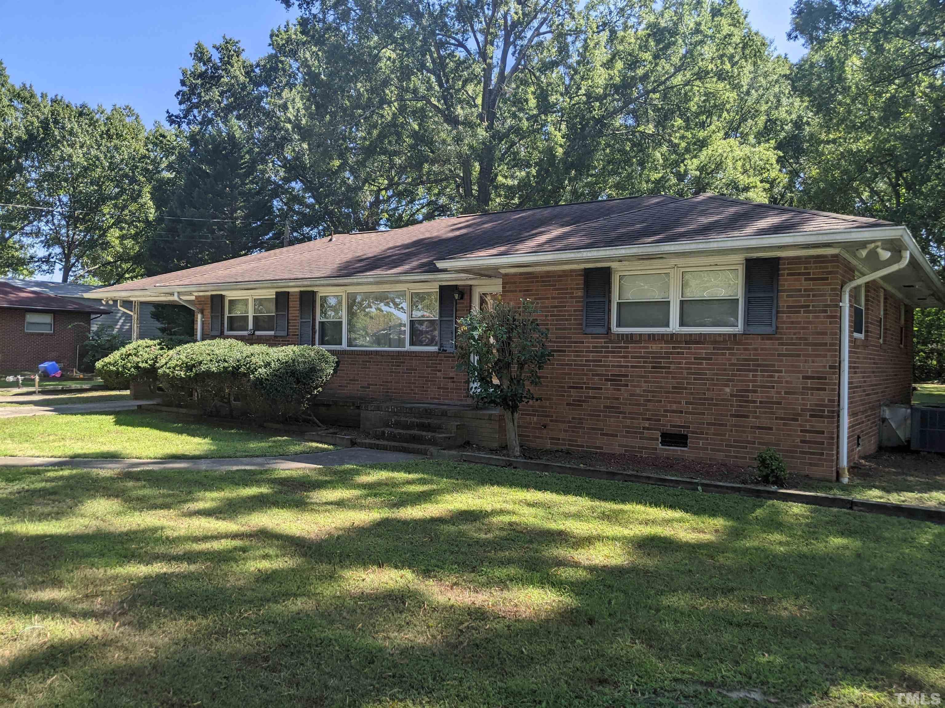 615 Crosby Road Durham, NC 27704 - Photo 1 of 17 Gallery Image 1