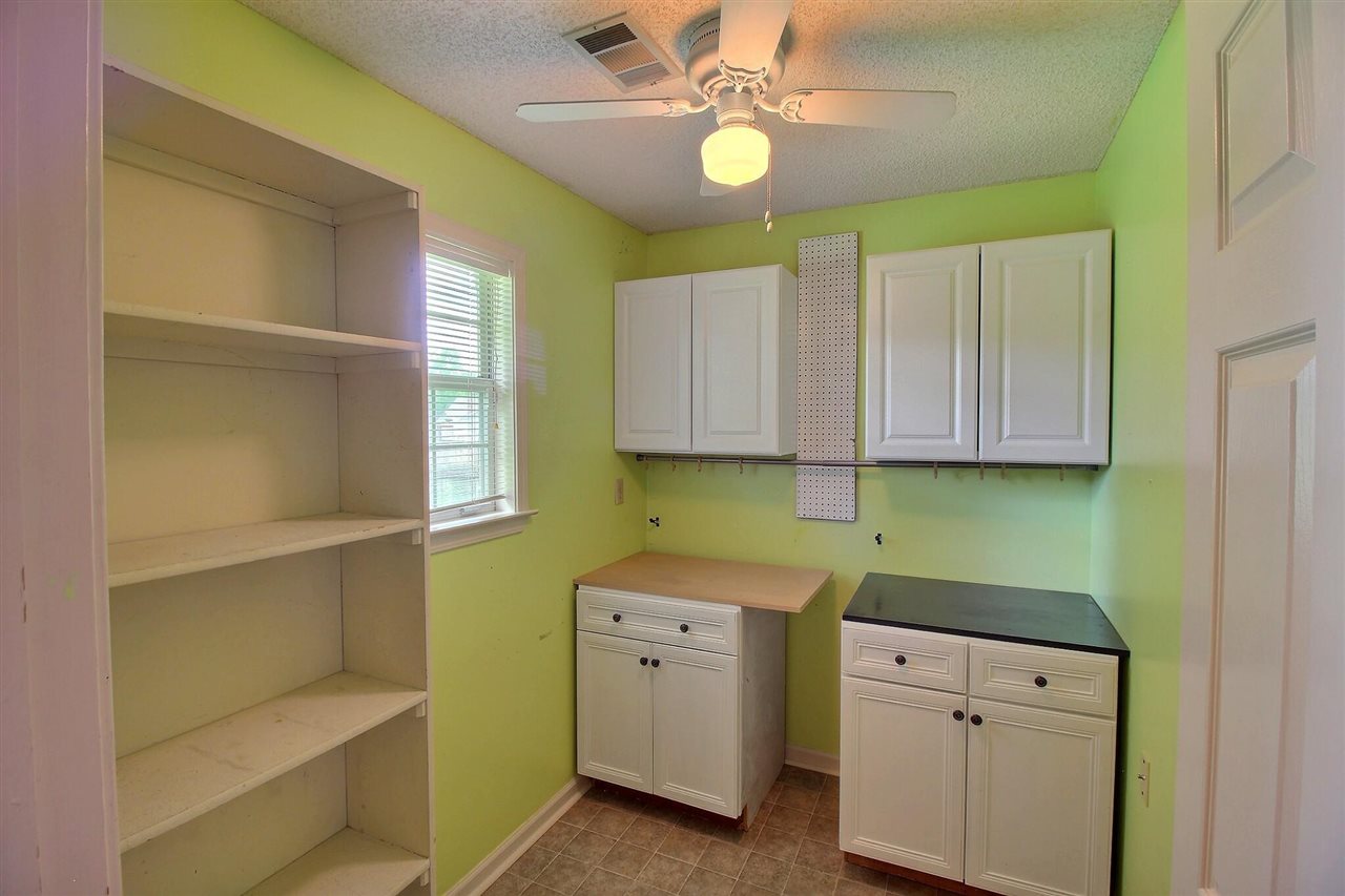 401 East Powell Road Collierville, TN 38017 - Photo 4 of 15 Gallery Image 4