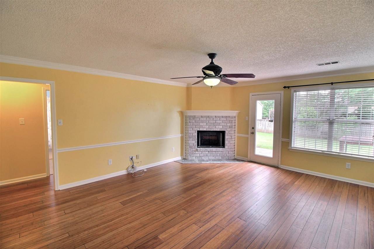 401 East Powell Road Collierville, TN 38017 - Photo 8 of 15 Gallery Image 8