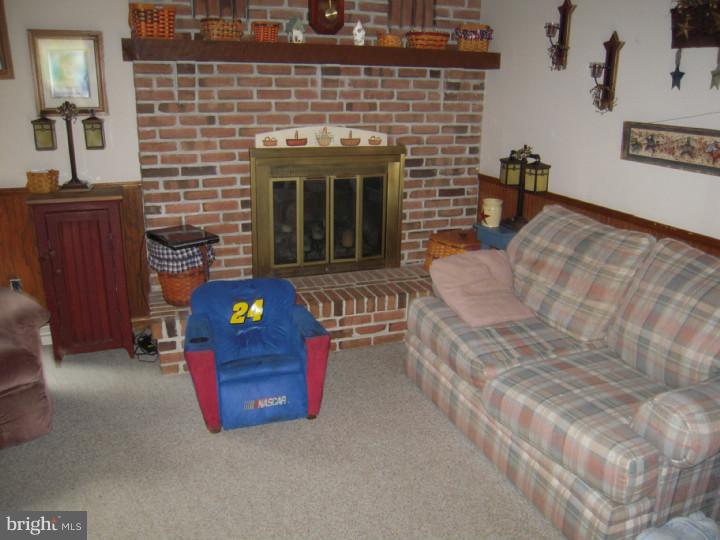 1750 Ramich Road Temple, PA 19560 - Photo 9 of 25