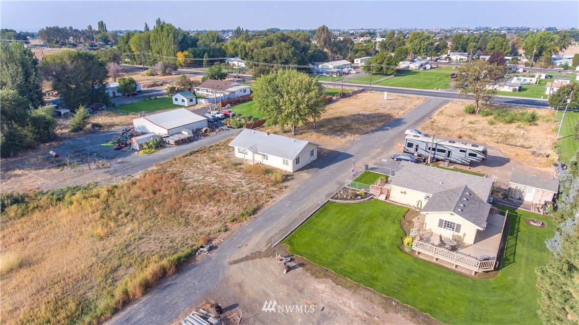 3309-3327 Valley Road Northeast Moses Lake, WA 98837 - Photo 11 of 17 Gallery Image 11