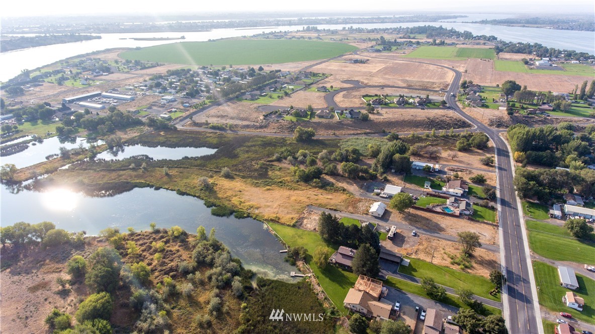 3309-3327 Valley Road Northeast Moses Lake, WA 98837 - Photo 12 of 17 Gallery Image 12