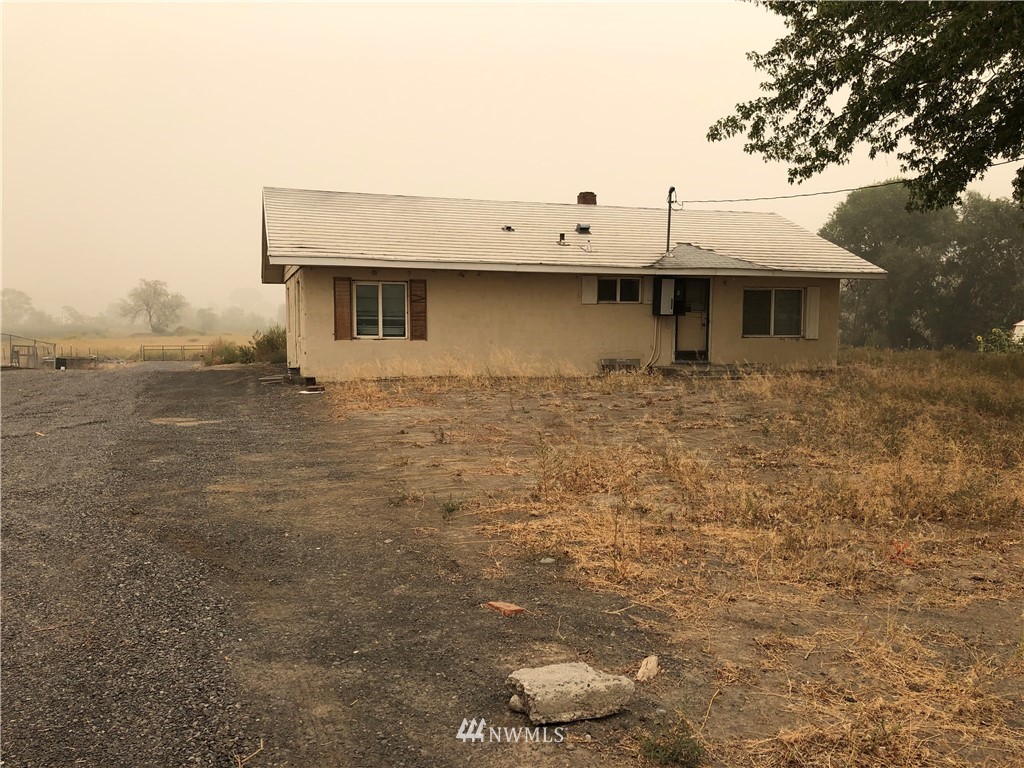 3309-3327 Valley Road Northeast Moses Lake, WA 98837 - Photo 13 of 17 Gallery Image 13