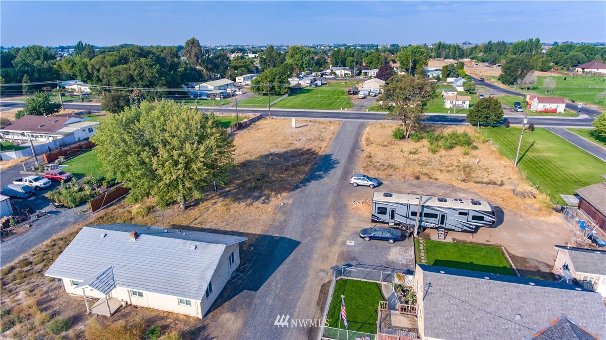 3309-3327 Valley Road Northeast Moses Lake, WA 98837 - Photo 10 of 17 Gallery Image 10