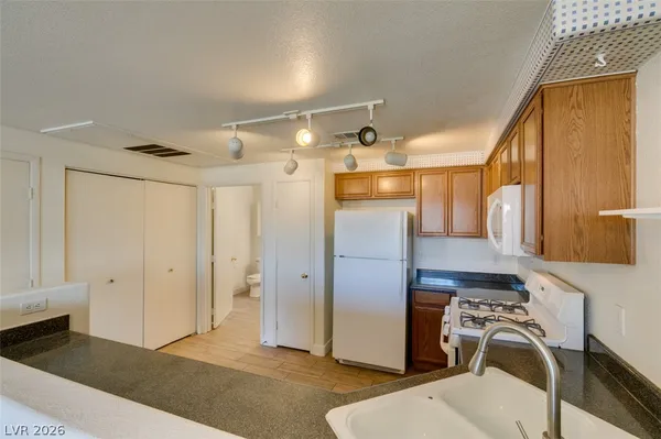 $1,499 | 9303 Gilcrease Avenue, Unit 1190, Las Vegas, NV 89149