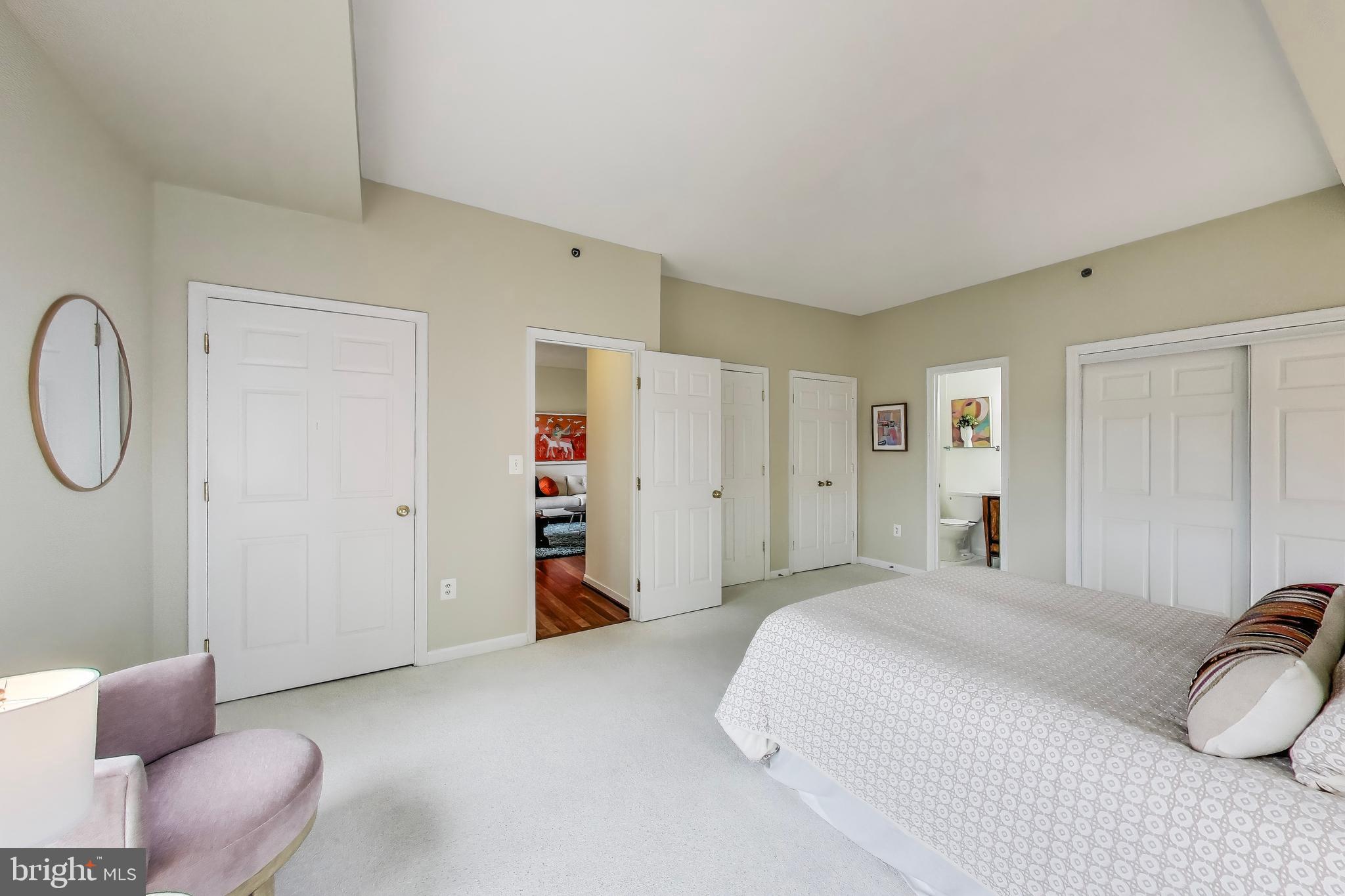 545 East Braddock Road, Unit 608 Alexandria, VA 22314 - Photo 13 of 24 Primary bedroom