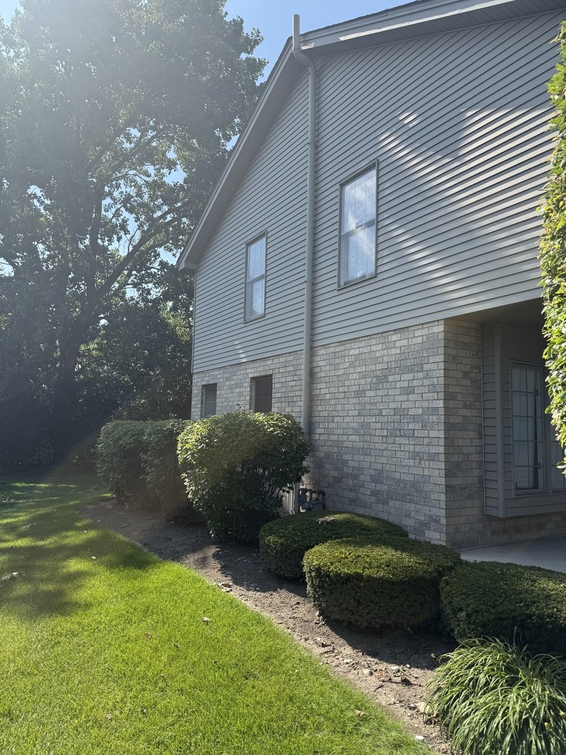 12228 Sumner Street Lemont, IL 60439 - Photo 2 of 3