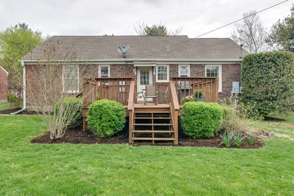 5561 Knob Road Nashville, TN 37209 - Photo 23 of 26 front view of a house with a yard