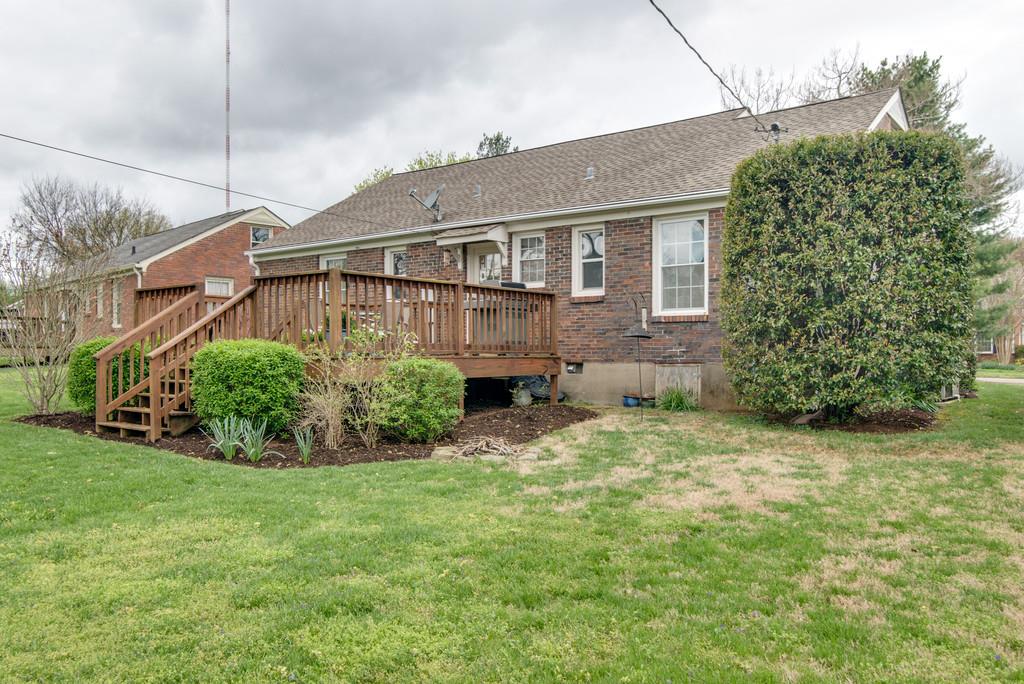 5561 Knob Road Nashville, TN 37209 - Photo 25 of 26 a view of a house with a yard