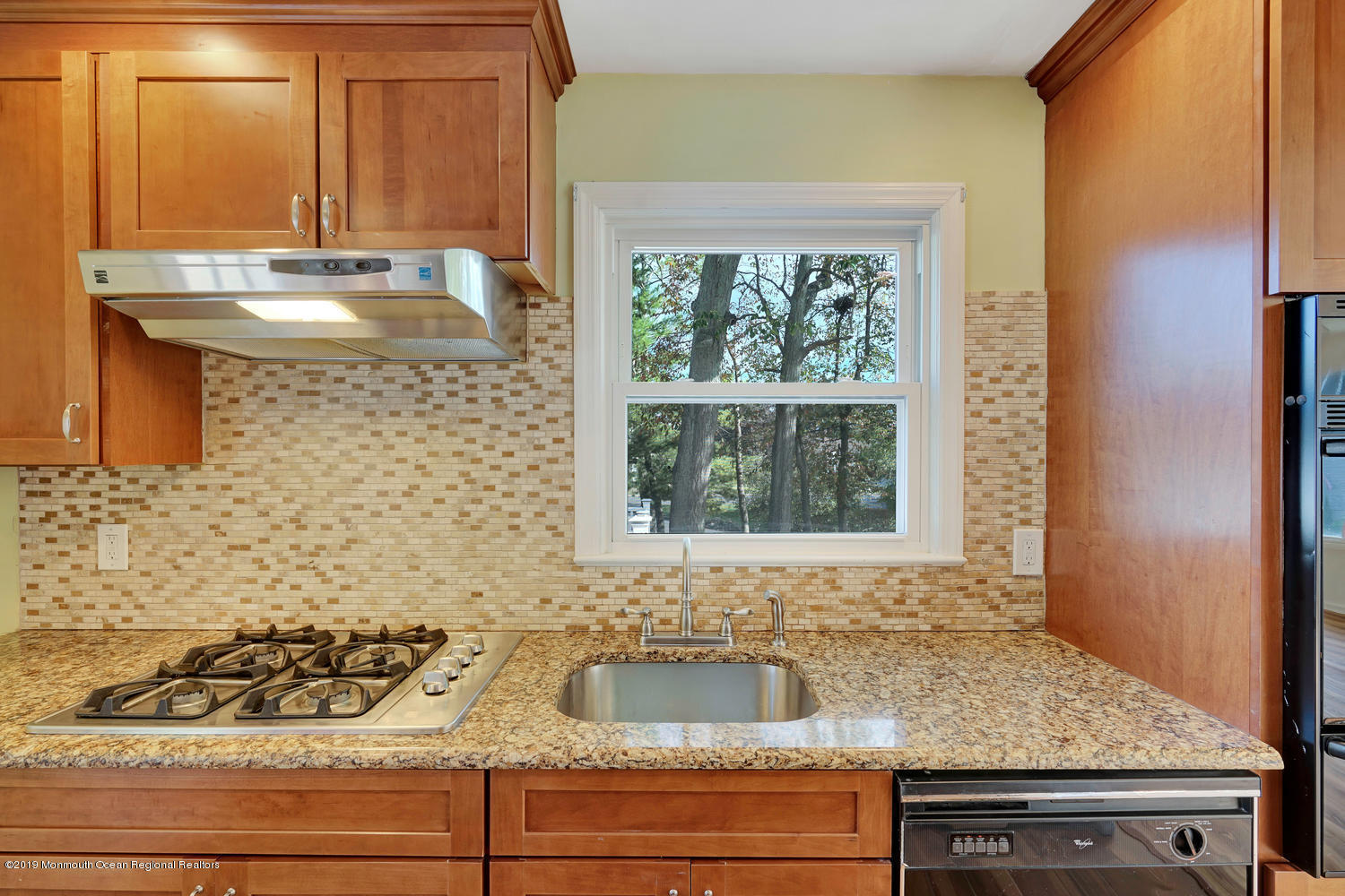 150 Valley Road Neptune Township, NJ 07753 - Photo 31 of 70 150 Valley Rd Neptune City NJ-large-023-
