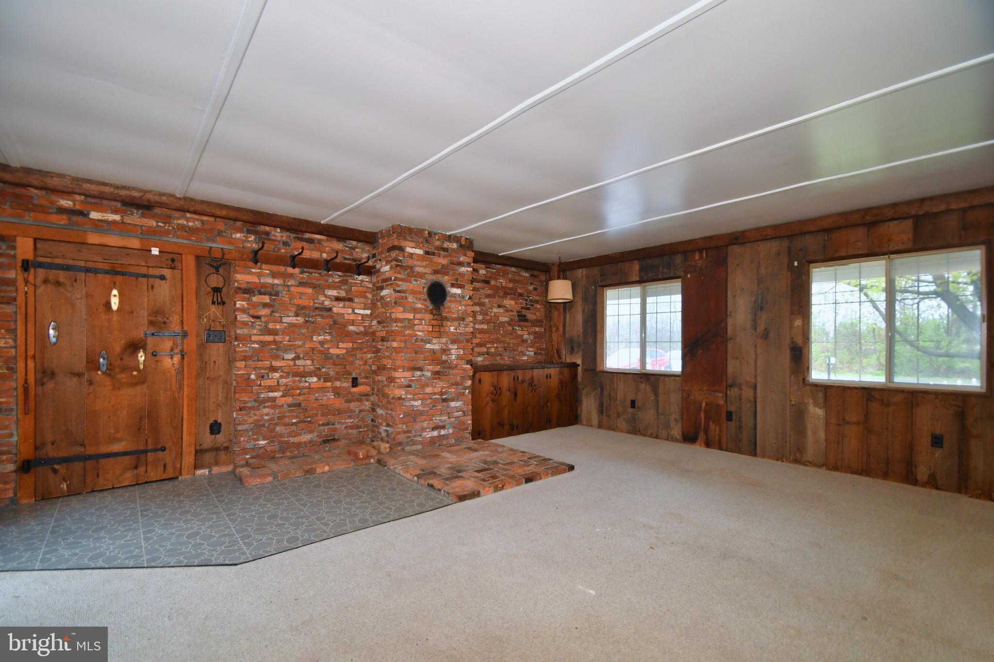 1840 Perryman Road Aberdeen, MD 21001 - Photo 12 of 27 Family Room