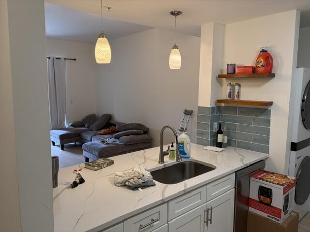 1155 Main Street, Unit 209 Jupiter, FL 33458 - Photo 4 of 9 Kitchen