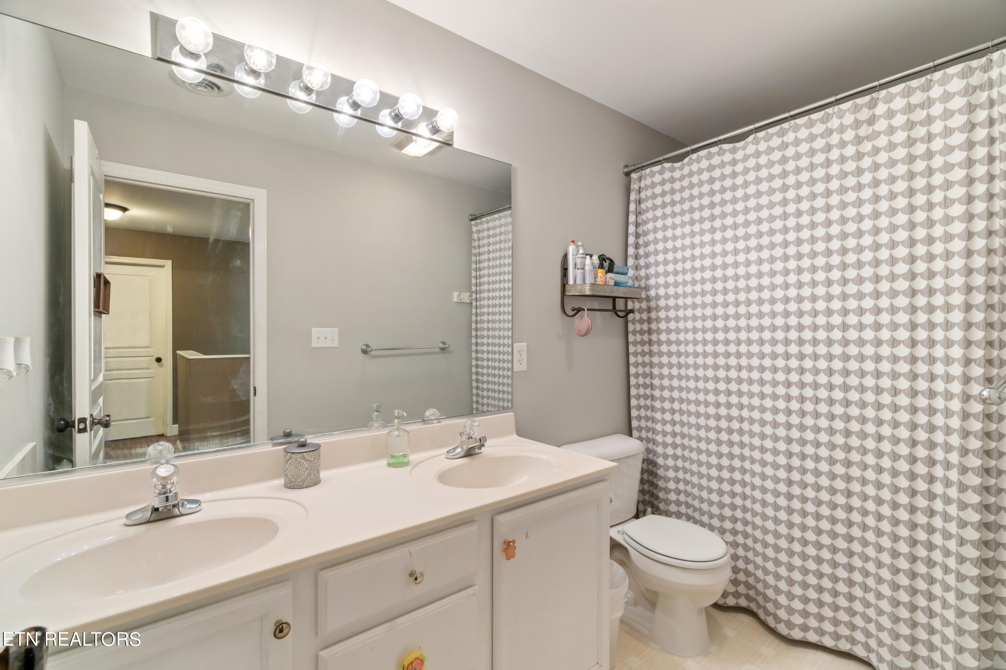 1341 Wineberry Road Powell, TN 37849 - Photo 26 of 46 Gallery Image 26