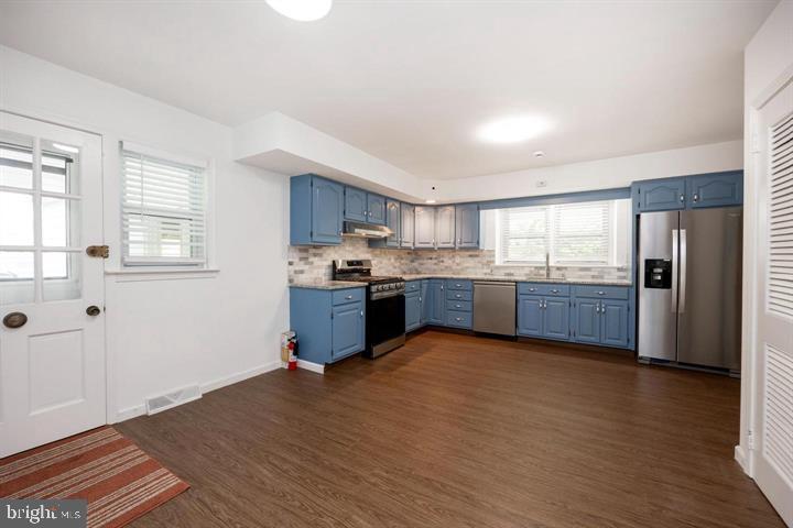 1226 Fleetwood Road Rydal, PA 19046 - Photo 14 of 51