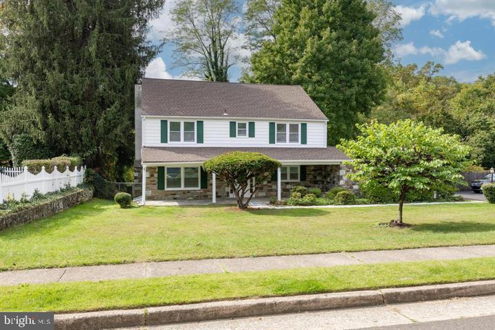 1226 Fleetwood Road Rydal, PA 19046 - Photo 5 of 51