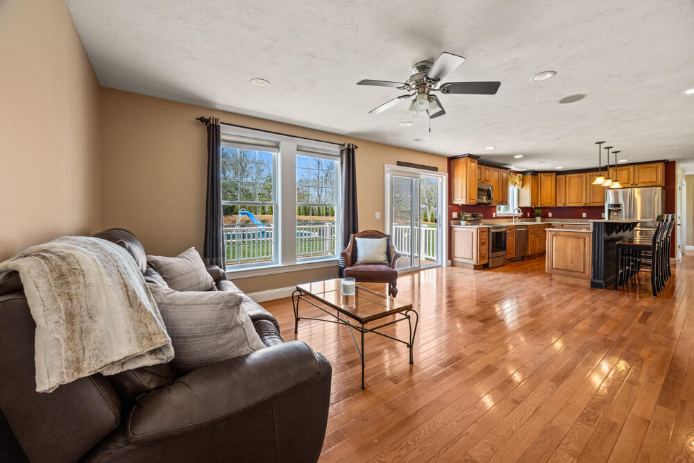 32 Rickey Lane East Wareham, MA 02538 - Photo 11 of 52 21-web-or-mls-32-rickey-ln