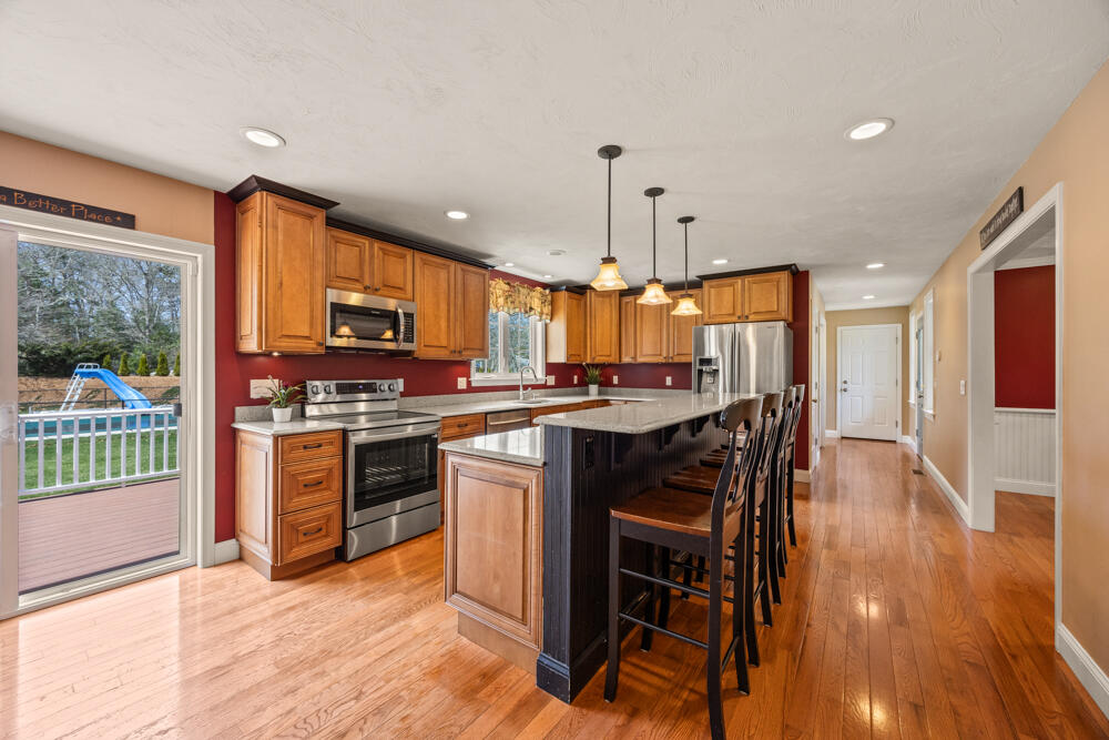 32 Rickey Lane East Wareham, MA 02538 - Photo 5 of 52 7-web-or-mls-32-rickey-ln