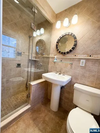 $4,500 | 11 North Middletown Road, Montvale, NJ 07645