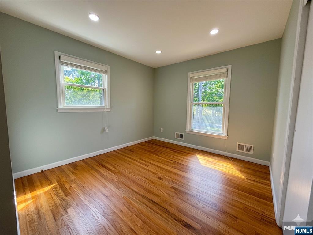 11 North Middletown Road Montvale, NJ 07645 - Photo 5 of 11