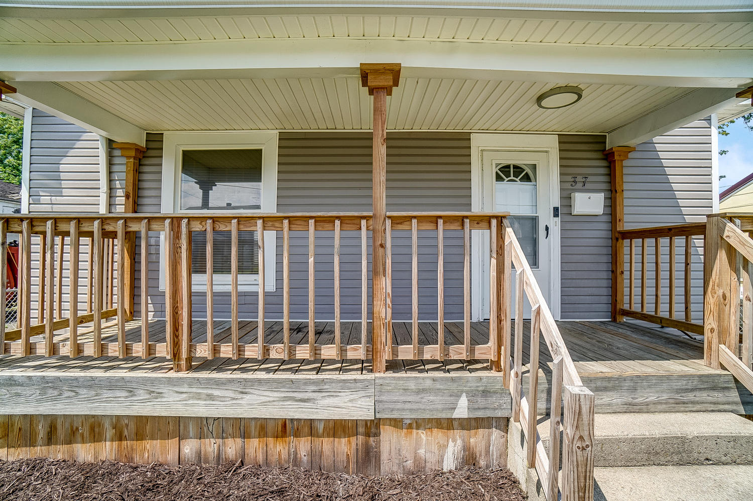37 Snyder Street Springfield, OH 45504 - Photo 3 of 46 Gallery Image 3