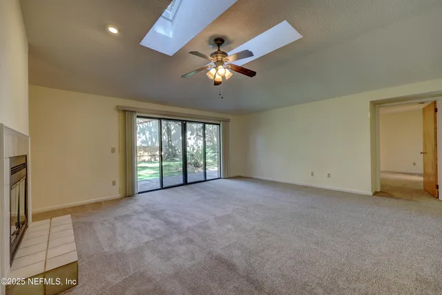 $2,145 | 4819 Wethersfield Place West, Jacksonville, FL 32257