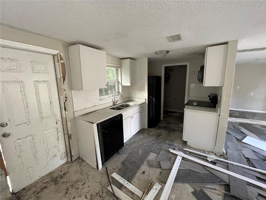 5117 Behms Court Port Richey, FL 34668 - Photo 9 of 11 Gallery Image 9