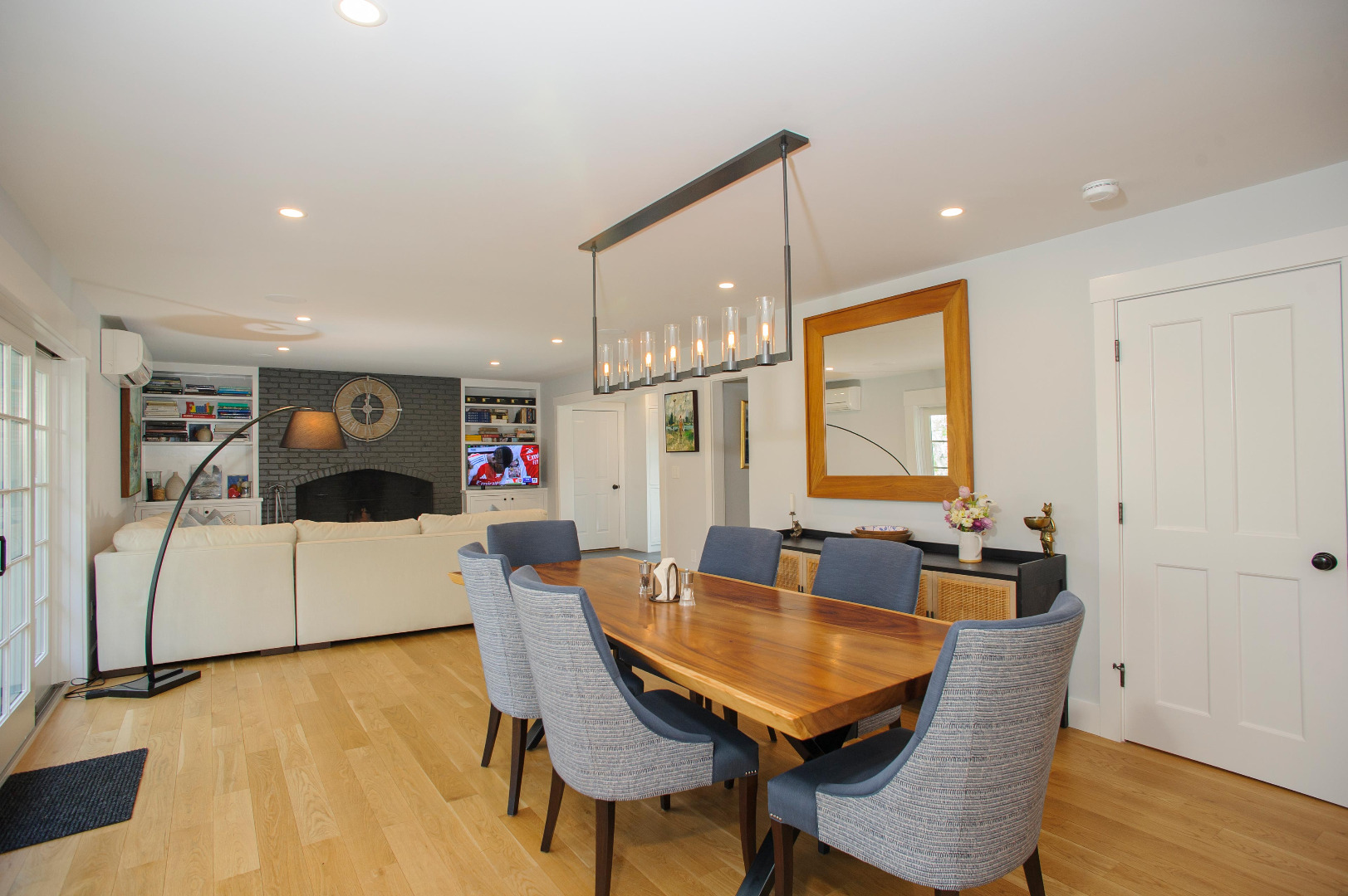 31 North Street Edgartown, MA 02539 - Photo 21 of 49 a dining room with furniture and wooden floor