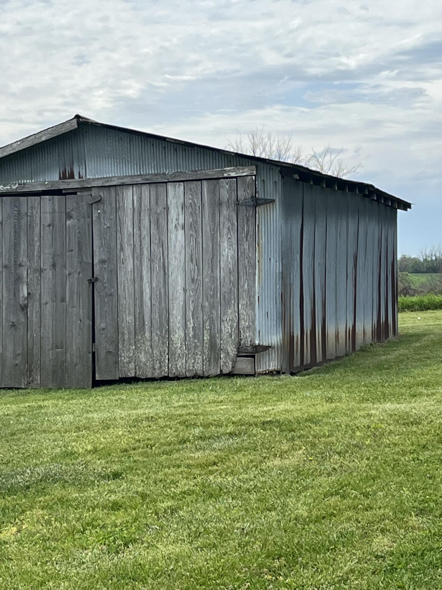 346 Oscar Ray Road Lancaster, KY 40444 - Photo 7 of 19 IMG_3455