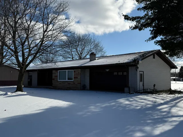 $235,000 | 7858 Birch Drive, Vestaburg, MI 48891
