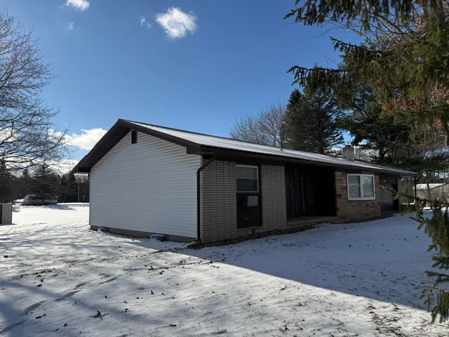 $235,000 | 7858 Birch Drive, Vestaburg, MI 48891