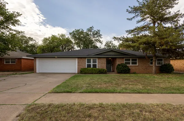 $249,900 | 1910 56th Street, Lubbock, TX 79412