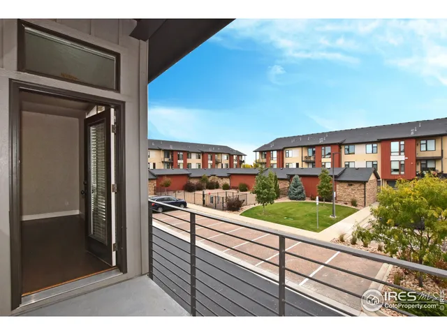 a view of outdoor space yard and patio