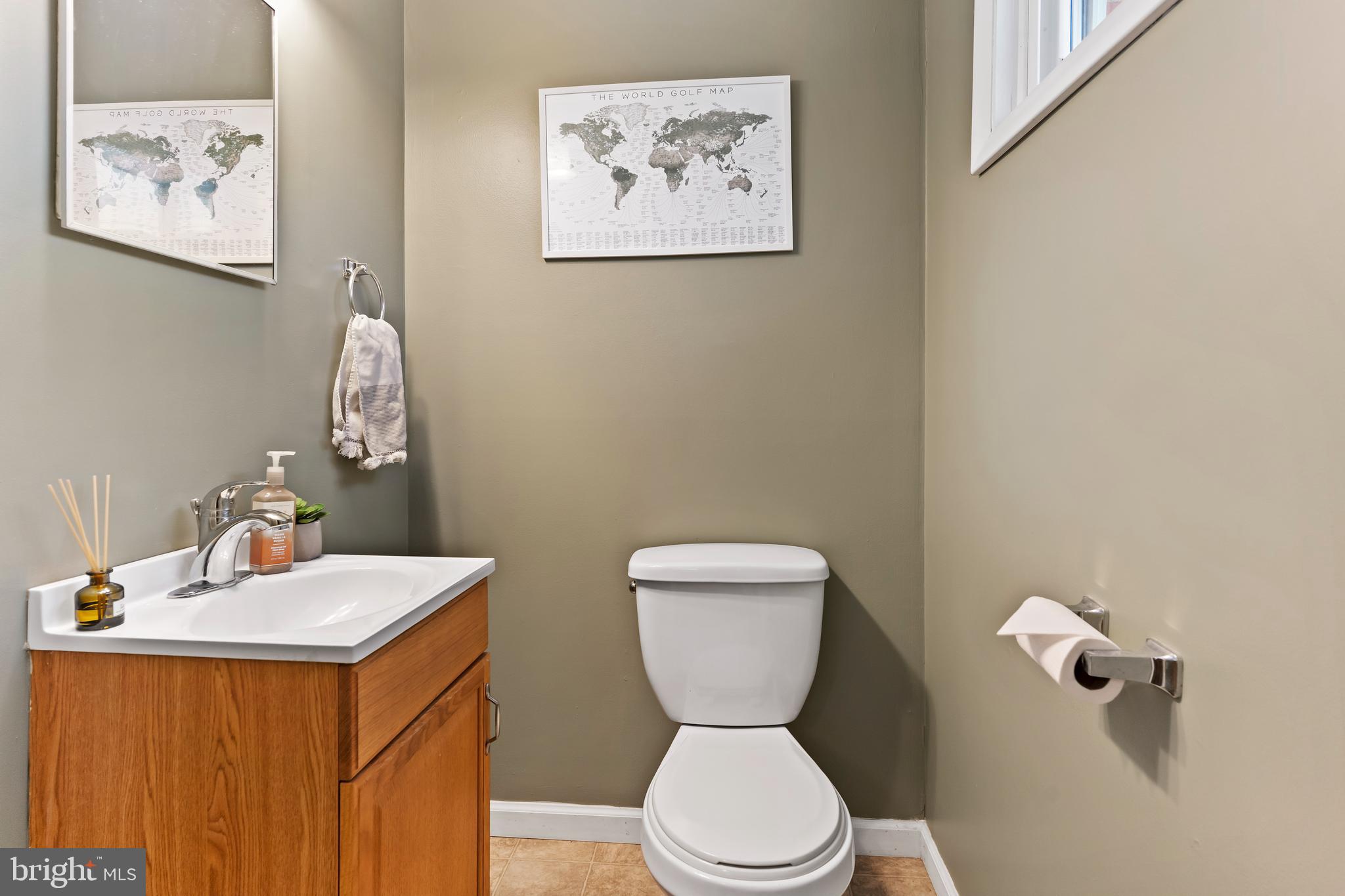 539 West Cumberland Road Enola, PA 17025 - Photo 16 of 26 a bathroom with a toilet sink and mirror