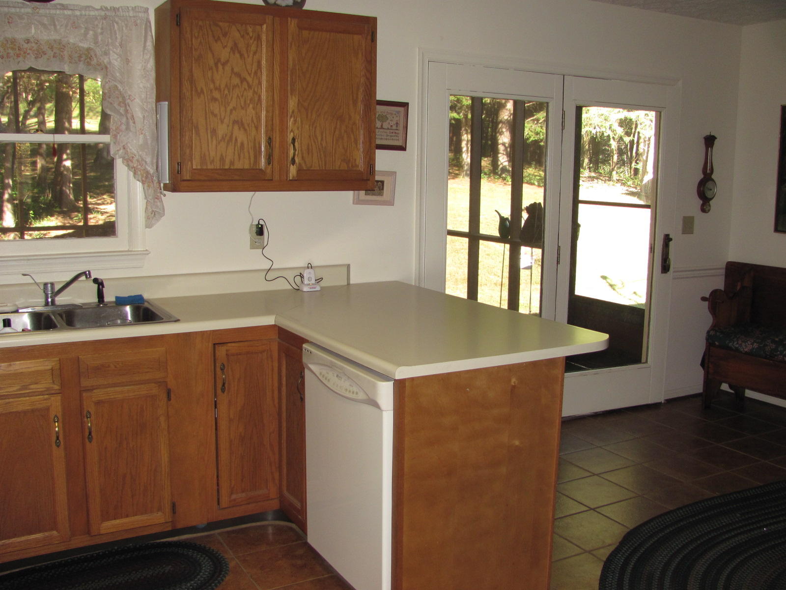 1947 Timber Ridge Buchanan, VA 24066 - Photo 11 of 33 Kitchen