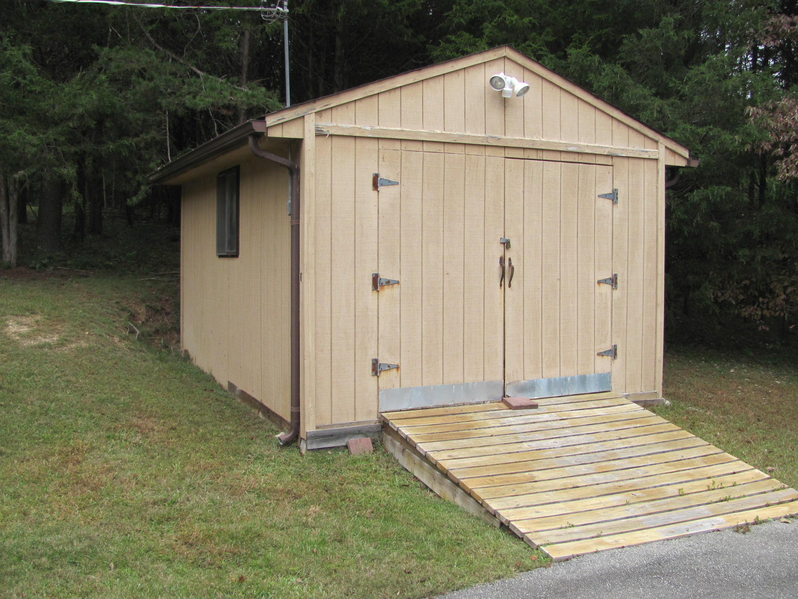 1947 Timber Ridge Buchanan, VA 24066 - Photo 33 of 33 Storage building